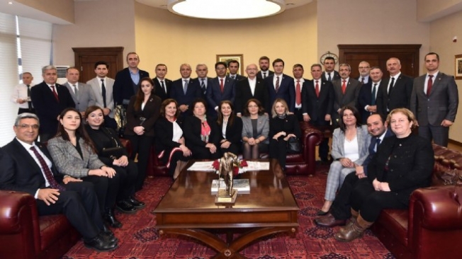 CHP İzmir'den 'Lider'e ziyaret!