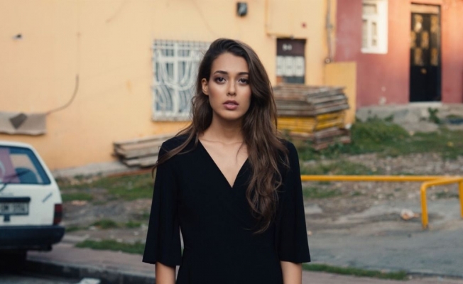 Dilan Çiçek Deniz hayran kaldı