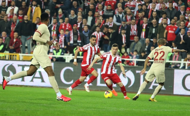 Zirveye yakışan maç: Sivasspor-Galatasaray