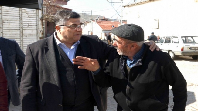 CHP’li Sındır: Çiftçiyi toprağına küstürdünüz!