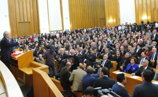 CHP’de Grup Toplantısı iptal edildi