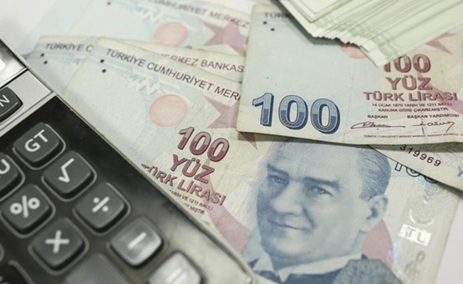 Bütçe açık verdi