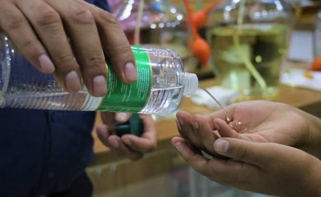 Ticaret Bakanlığı'ndan kolonya ve dezenfektan için flaş karar