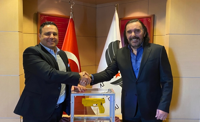 Albayraklar Amerikan Borsası'na açılıyor