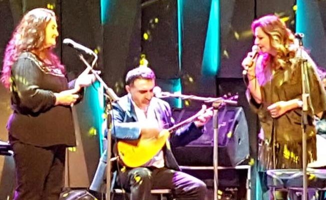Sabahat Akkiraz'dan 'hayır' türküsü