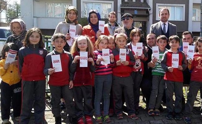 Çocukları 'evet' için kullandılar!