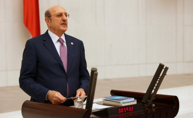 CHP'li İlhan Kesici: Devlet para bassın