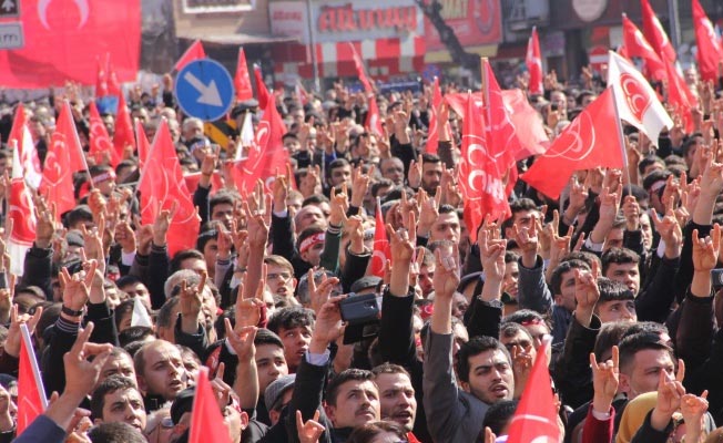 'Bahçeliciler saldırabilir' diye ülkücülerin ‘hayır’ mitingi yasaklandı