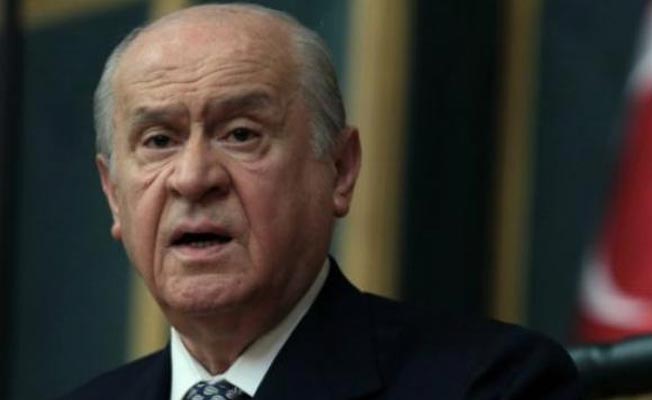 Devlet Bahçeli'den 'Kürdistan Bayrağı' tepkisi