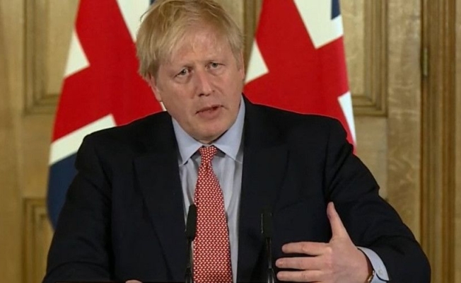 İngiltere Başbakanı Boris Johnson hastaneye kaldırıldı