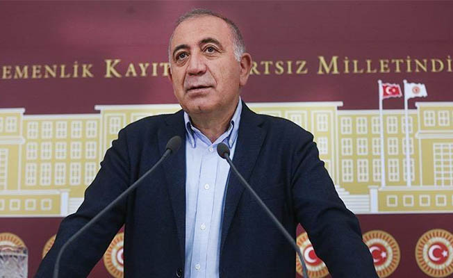 CHP'li Tekin: Yandaşa maskeli ihaleye devam