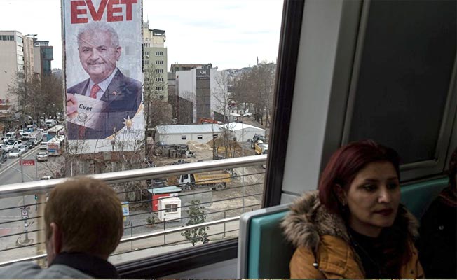 AKP’nin 'evet'e ikna hedefi: Kadınlar, Kürtler ve MHP’liler