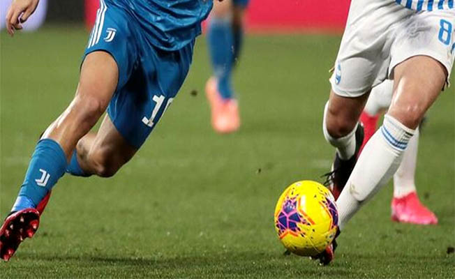 Hollanda'da ligler iptal edildi