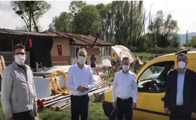 CHP'li Sancar, Acıpayam epremzedeleri 13 aydır prefabrikte yaşıyor
