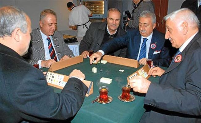 Bakandan kahvehanelere kötü haber