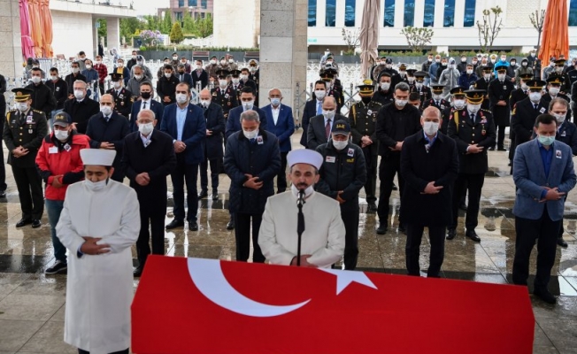 Kılıçdaroğlu, şehit Yılmaz Güneş'in cenaze törenine katıldı