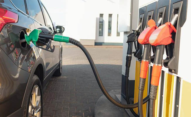 Benzine 13 kuruş zam