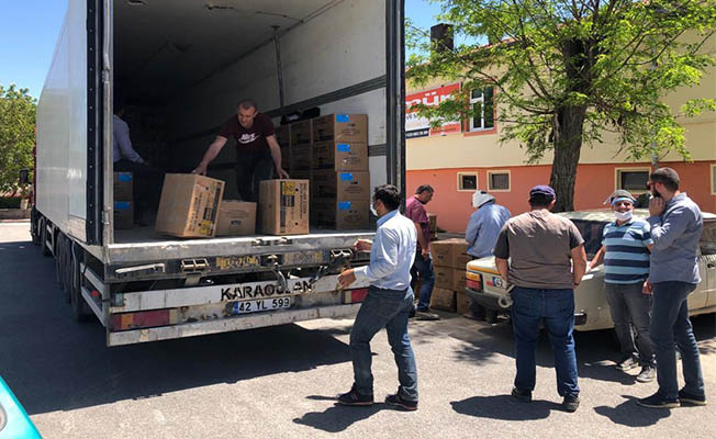 Seydişehir'te 848 bin çilek fidesi dağıtıldı