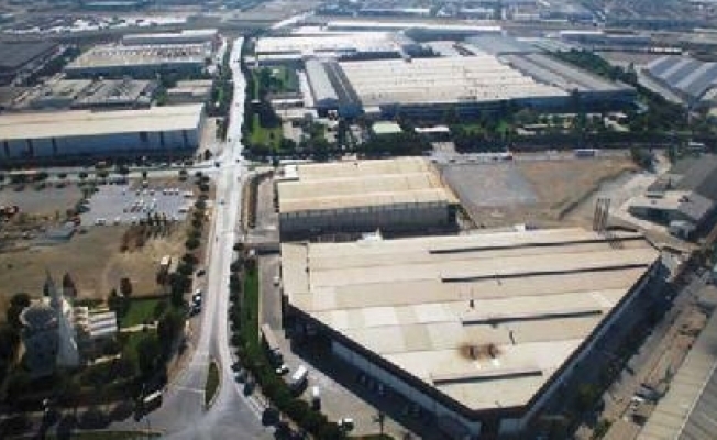Manisa'da Fabrikalar Kapılarına Kilit Vurmaya Başladılar