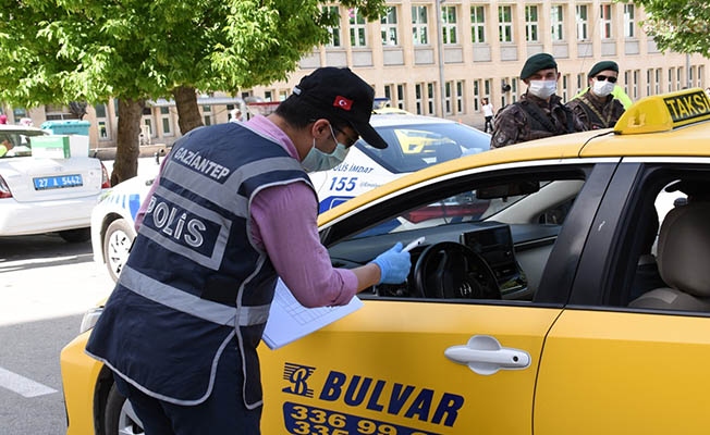 Sosyal mesafeye uymayan 2 bin 260 kişiye ceza uygulandı