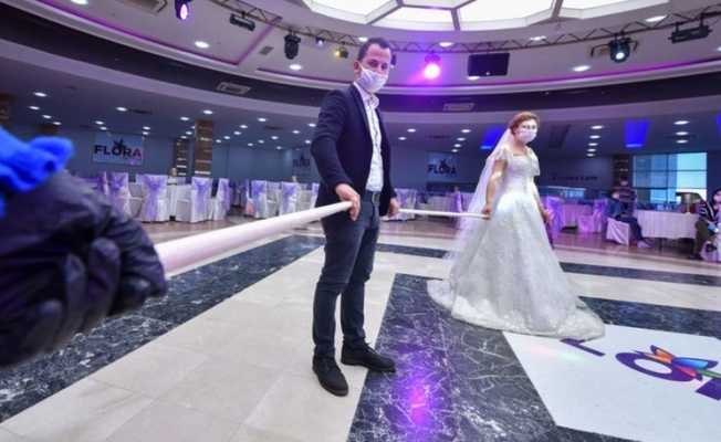 Prof. Dr. Seçil Özkan düğünlerin yapılabileceği tarihi paylaştı