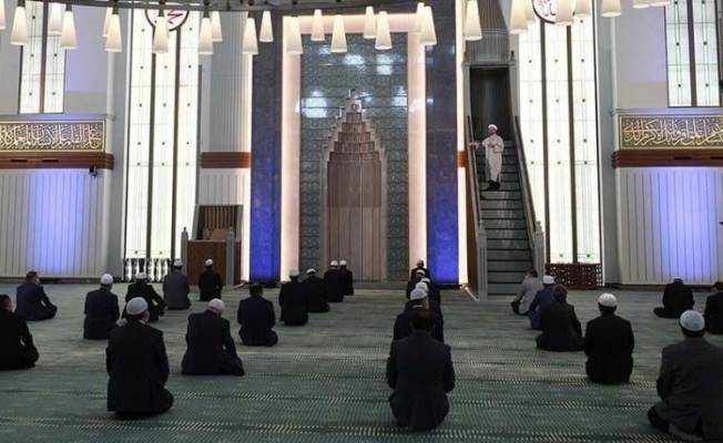 Öğretmenlere zorunlu cuma namazı görevi!