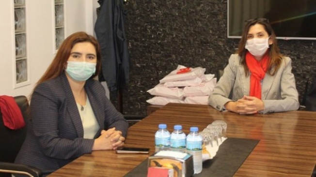 CHP'li Kılıç'tan İzmir Tabip Odası'na ziyaret