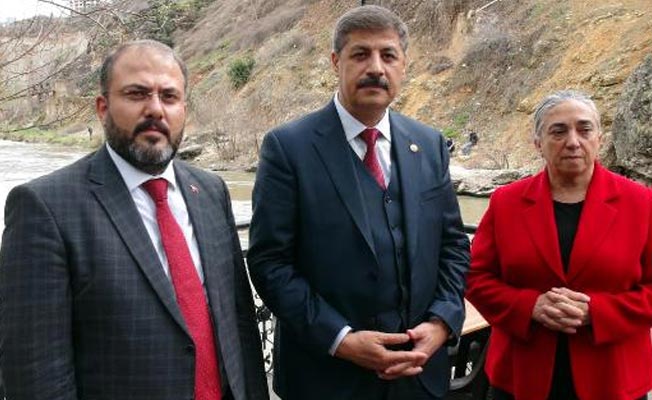 AKP'li Ekinci: Tunceli'de 6 HES projesinden 5'i iptal oldu