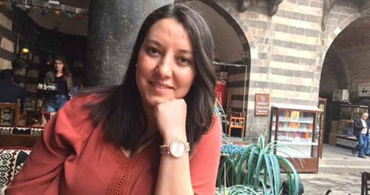 Dilek hemşire son yolculuğuna uğurlandı
