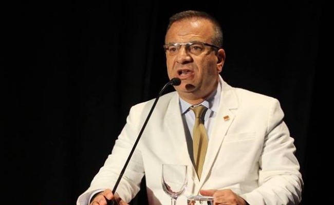 CHP'li Başak: Bir tek dostun gülü yaralar beni