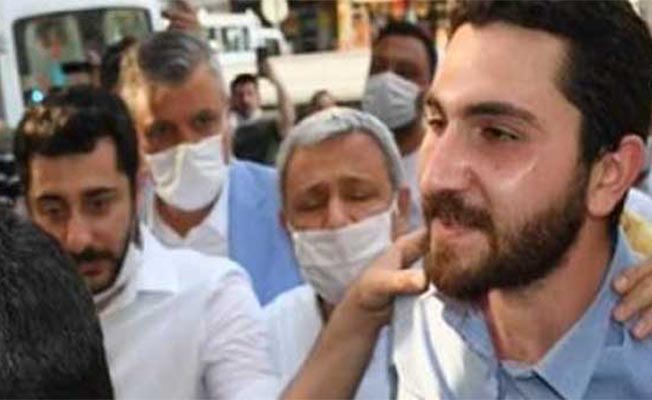 Eren Yıldırım, alkışlarla karşılandı