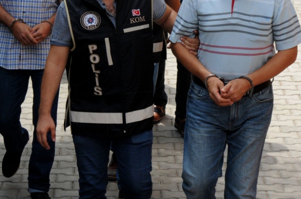 74 eski Emniyet mensubuna FETÖ gözaltısı