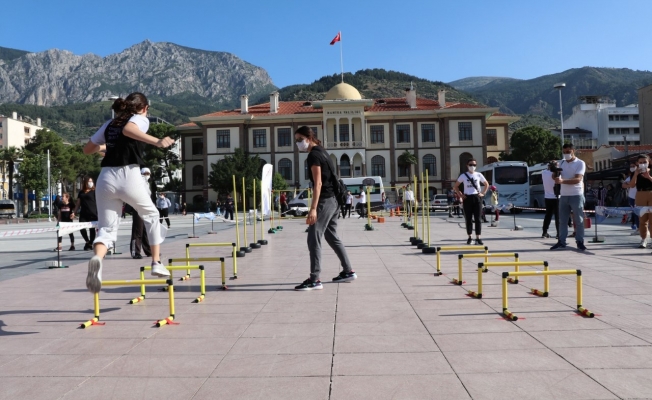 Çocuk ve gençler için spor pankuru düzenlendi!