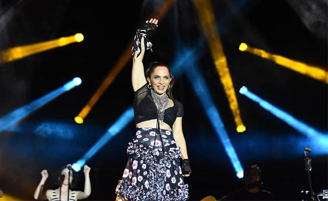 Sertab Erener'den yeni şarkılar