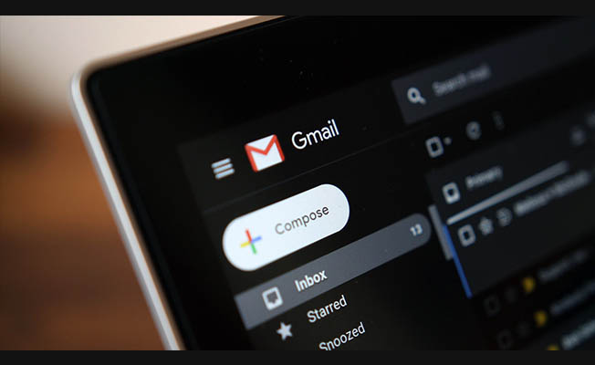 Android'e Google'dan karanlık mod desteği