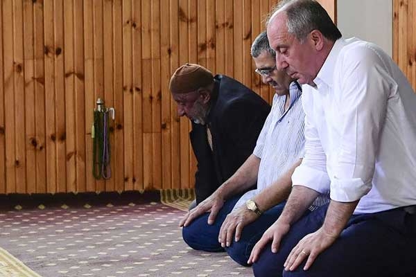 Muharrem İnce Ayasofya'ya namaz kılmaya gidecek!