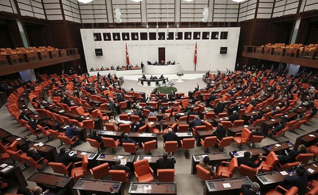 Çoklu Baro, TBMM'de kabul edilerek yasalaştı!