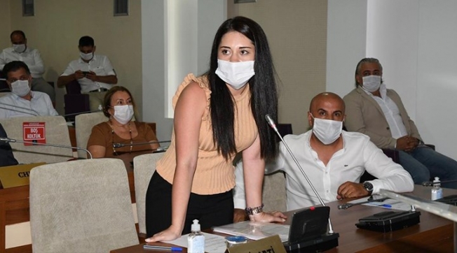 CHP'li Dila Koyurga: Berkin’in annesini ve beni yuhalayanlar aynı kişiler