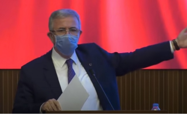 Mansur Yavaş torpille işe girenleri dev ekranda ifşa etti