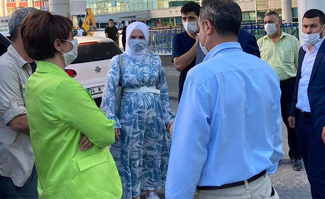 Kaftancıoğlu'ndan şehit polis memuru Erkan Gökteke'nin ailesine taziye ziyareti