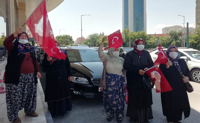 Çavuşlugöl kadınlar'dan Bakan Pakdemirli'ye: Bizi nasıl tanımamazlıktan gelir