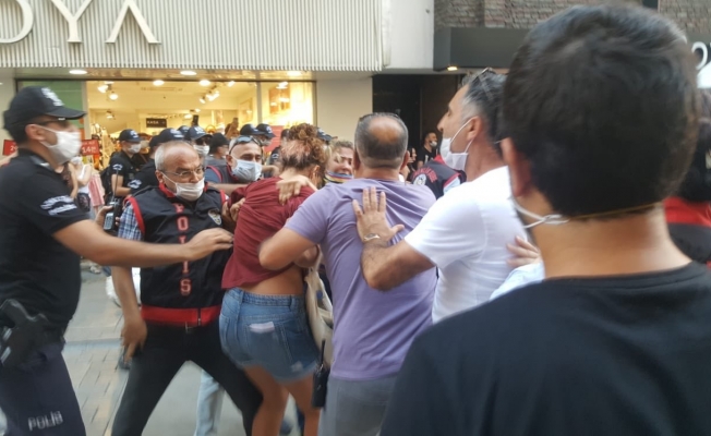 İzmir’de Pınar Gültekin eylemine polis müdahalesi!