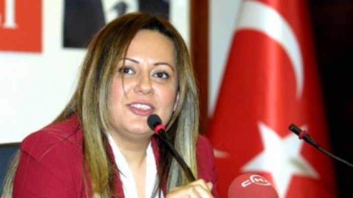 Koza Yardımcı CHP PM'ye adaylığını açıkladı