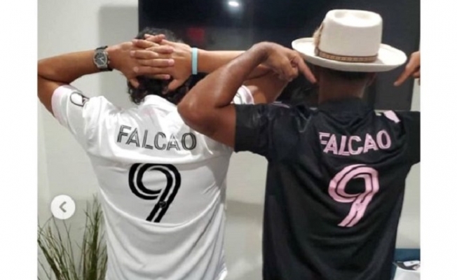 Inter Miami Falcao yazılı formaları satışa sundu!