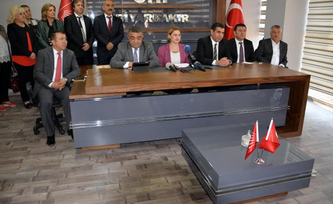 CHP'li Böke: Diktatörlüğe değil demokrasiye ihtiyaç var