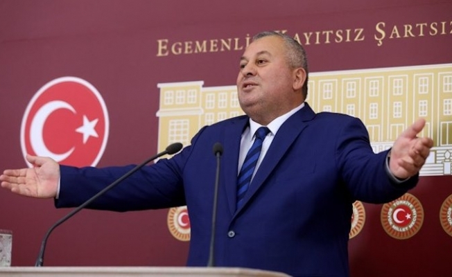 Cemal Enginyurt MHP'den ihraç edildi!