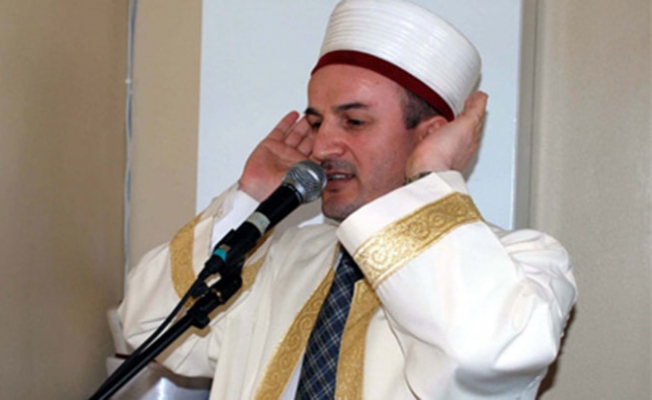 Yandaş yazar: Ezanın böyle okunması dinimizi sevdirmiyor