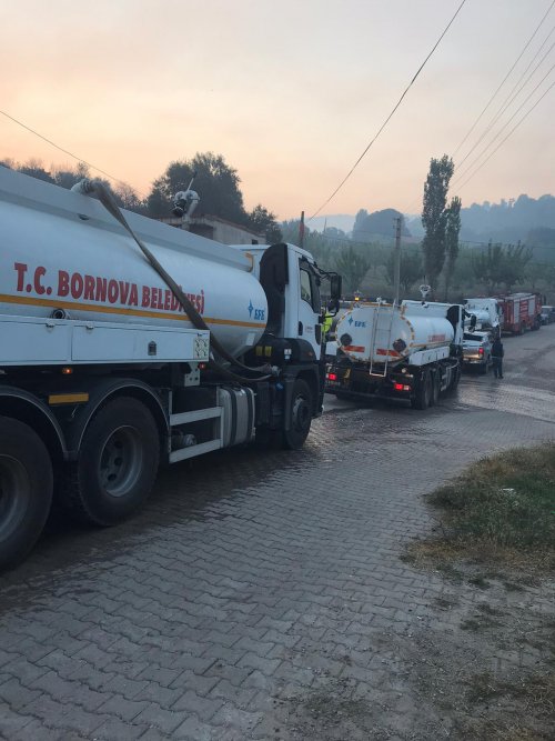 Bornova’dan o yangın yerine müdahale