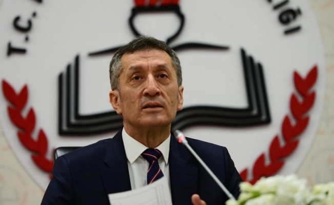 Bakan Selçuk’tan okulların açılmasıyla ilgili flaş açıklama!