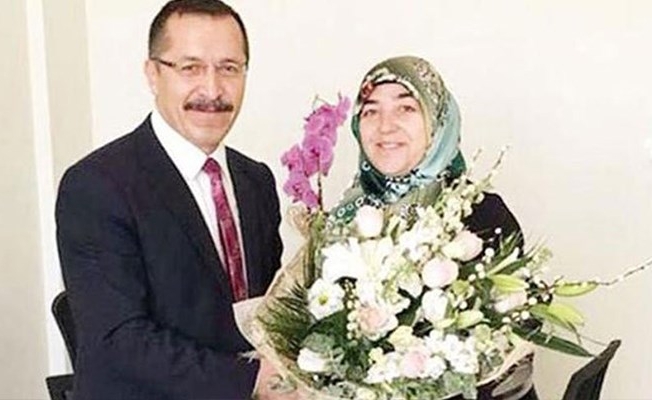 Rektörden eşine özel iş ilanı
